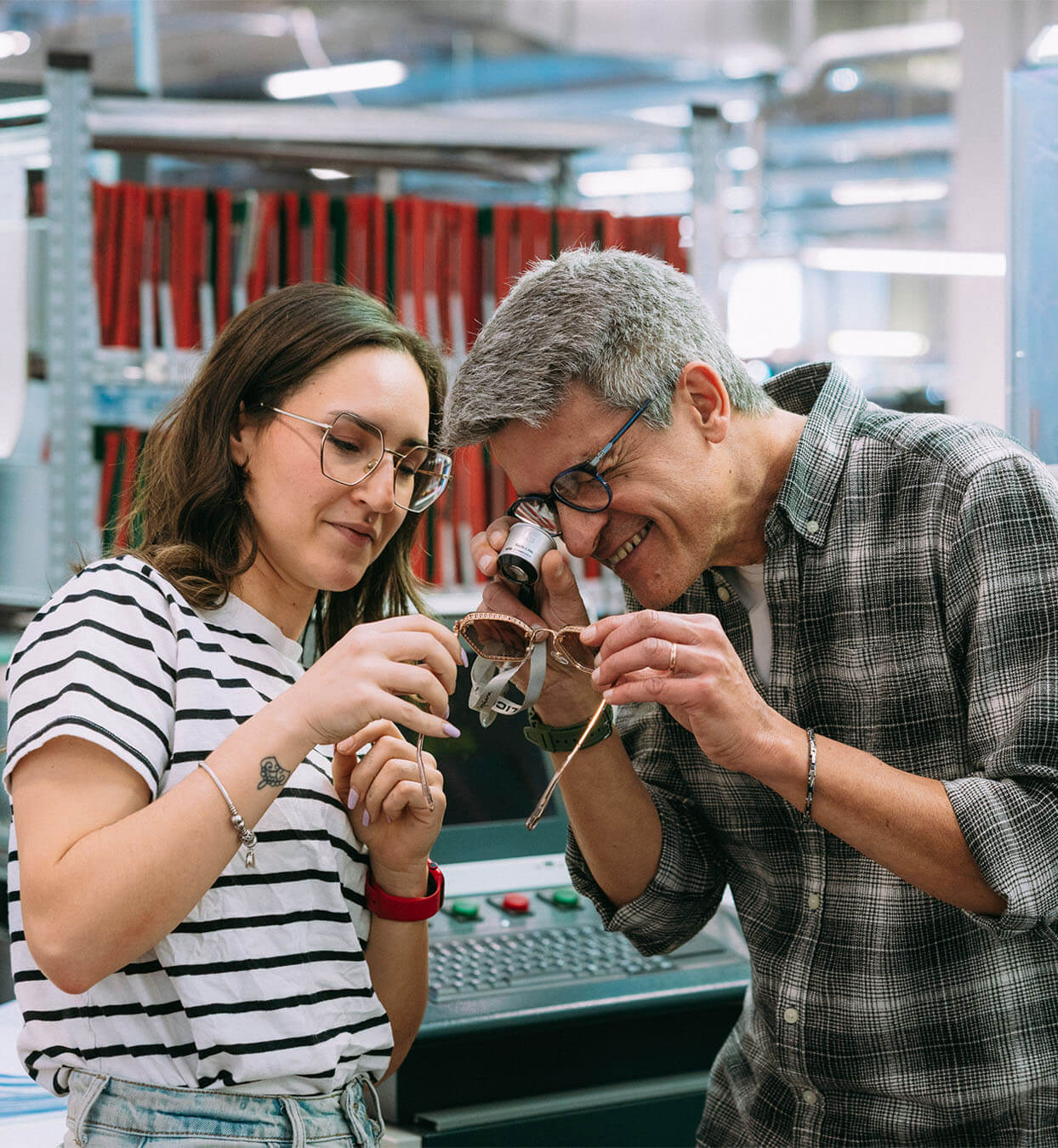 01-derigopeople-parità-modal-cover-desktop (1)