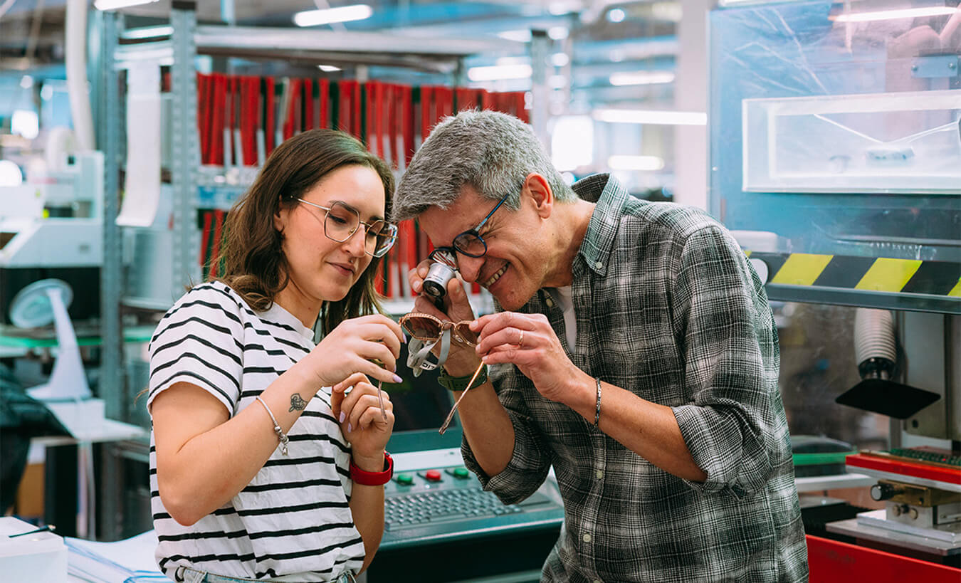 02-sostenibilità-limpattosullepersone-card-certificazioni-desktop