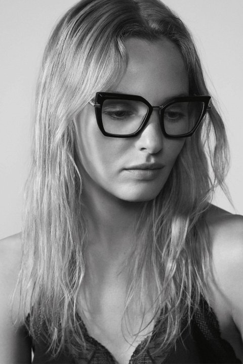 Z&V_1350x2025_1_compressed (1)